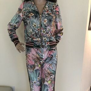 2 piece Floral velour sweat suit.